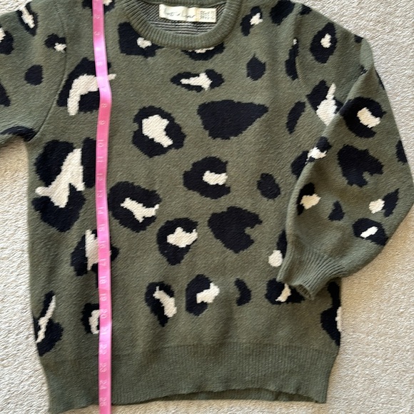 NWOT Lost in Lunar sweater size small/4 - Picture 8 of 8